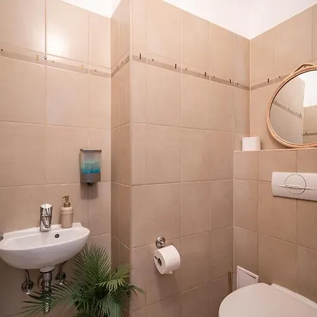 Prime Location Apartmán